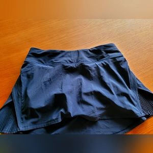 Womens Lululemon tennis skort